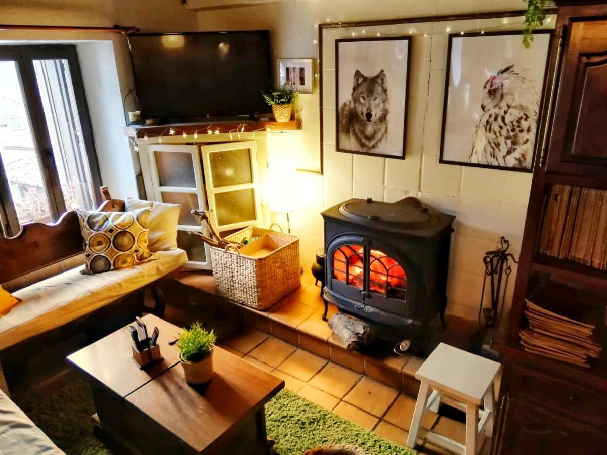 Refugio La Ardilla Real Vandrarhem Posada De Valdeon Exteriör bild